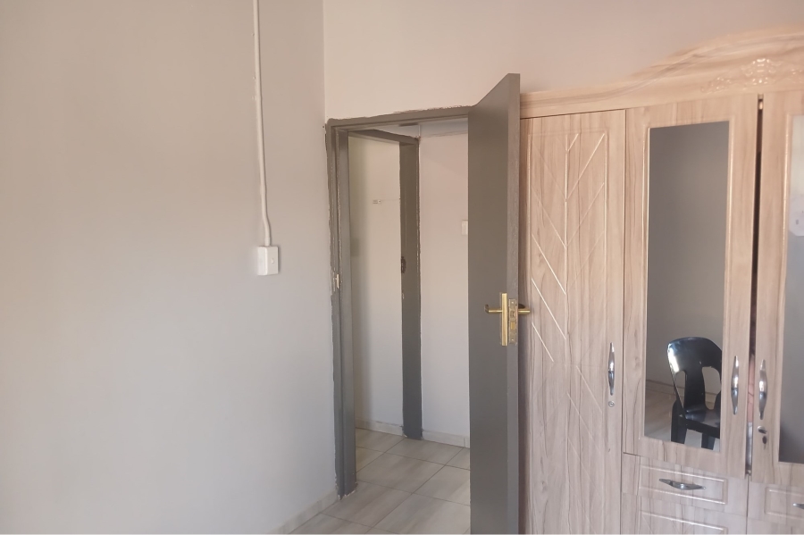 3 Bedroom Property for Sale in Roodepan Northern Cape